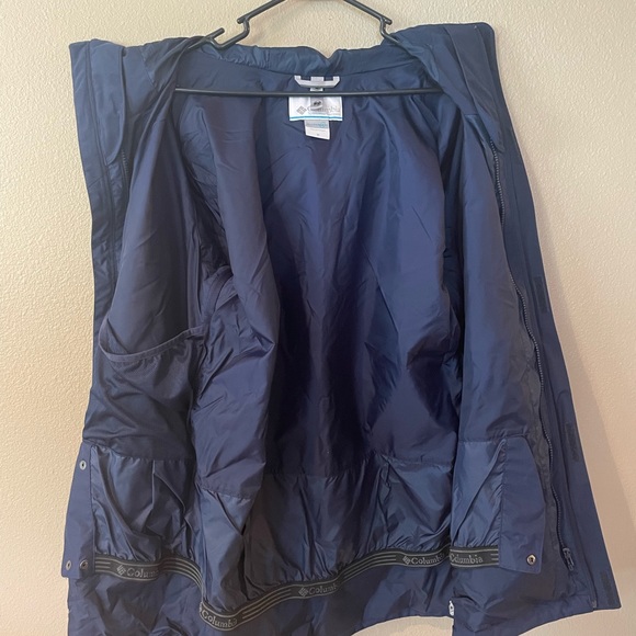 Men's Columbia Omni-Tech Interchange Rain Jacket - Picture 3 of 6